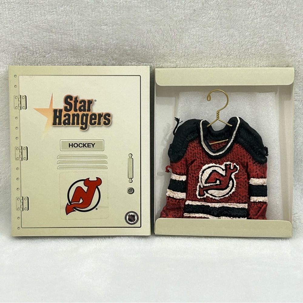 Vintage 90s New Jersey Devils NHL Hockey Locker Star Hangers Ceramic Jersey